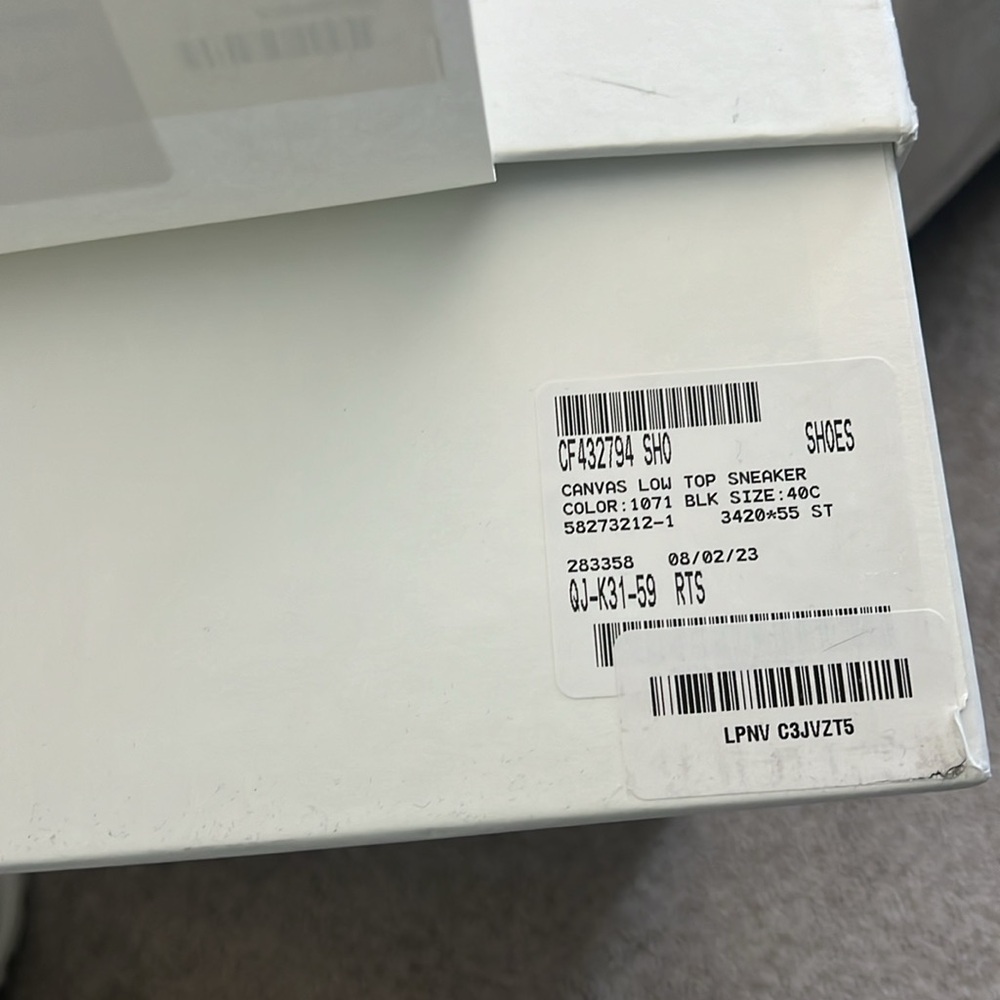 Alexander McQueen Womens Shoes Sneakers Low Top Canvas 10 Black White MSRP $750 - Picture 4 of 9
